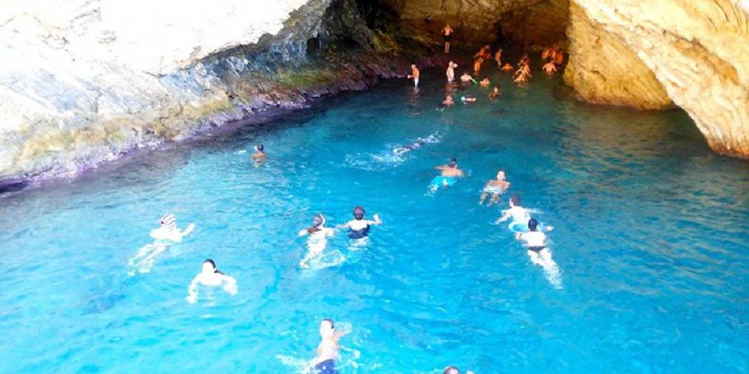 Turkuazın kalbinde bir yolculuk! Kaş ile Kalkan arasında gizleniyor: Mavi hazine keşfinizi bekliyor! 7